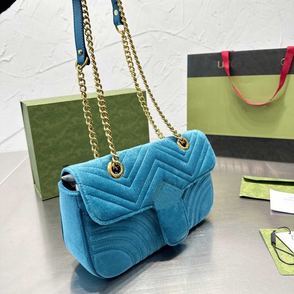 luxury designer velvet bag ladies shoulder bag metal letter chain messenger bag classic fashion handbag wallet with compartment full gift bo
luxury designer velvet bag ladies shoulder bag metal letter chain messenger bag classic fashion handbag wallet with compartment full gift bo