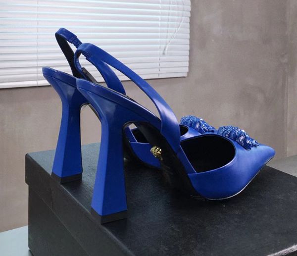 latest fashion pink patent leather high-heeled shoes pointed decorative pump dress dinner shoes luxury designer sandals, Black
latest fashion pink patent leather high-heeled shoes pointed decorative pump dress dinner shoes luxury designer sandals, Black