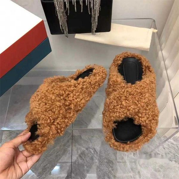 2023 lamb wool double layer fur upper comfortable and soft designer sandal women casual lightweight slip on slides, Black
2023 lamb wool double layer fur upper comfortable and soft designer sandal women casual lightweight slip on slides, Black