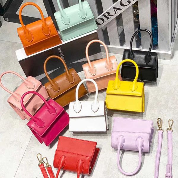 2023 mini handbag fashion 2 size girls messenger luxury designer bag cute ladies crossbody bags women fairy portable shoulder handbags
2023 mini handbag fashion 2 size girls messenger luxury designer bag cute ladies crossbody bags women fairy portable shoulder handbags