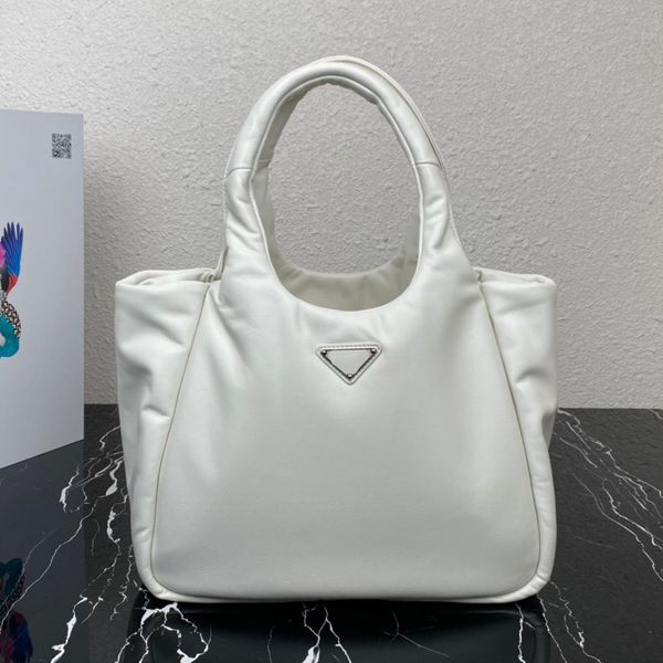 designer bag women's fashion handbags handbags fashion bag autumn and winter solid color hair capacity handbags 2023 new1
designer bag women's fashion handbags handbags fashion bag autumn and winter solid color hair capacity handbags 2023 new1