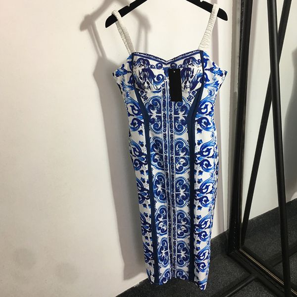 vintage print sling dresses women sleeveless designer dress holiday elegant charm long skirts luxury personality dress, Black
vintage print sling dresses women sleeveless designer dress holiday elegant charm long skirts luxury personality dress, Black