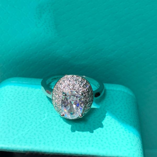 luxury ring women designer diamond jewelry sterling silver diamond eternity gift, Golden;silver
luxury ring women designer diamond jewelry sterling silver diamond eternity gift, Golden;silver