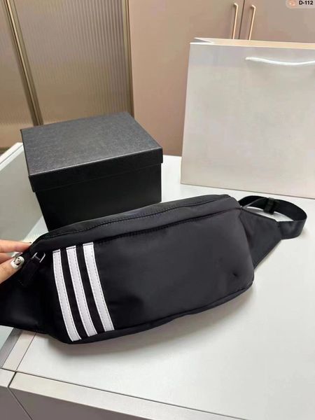 2022 fanny pack men's and women's bag purses designer luxury side-body nylon tote bag shoulder pocket coin purse
2022 fanny pack men's and women's bag purses designer luxury side-body nylon tote bag shoulder pocket coin purse
