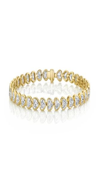 2020 new arrived iced out bling 5a heart shape cubic zirconia charm tennis chian bracelet for women girl fashion wedding jewelry6906475, Black
2020 new arrived iced out bling 5a heart shape cubic zirconia charm tennis chian bracelet for women girl fashion wedding jewelry6906475, Black