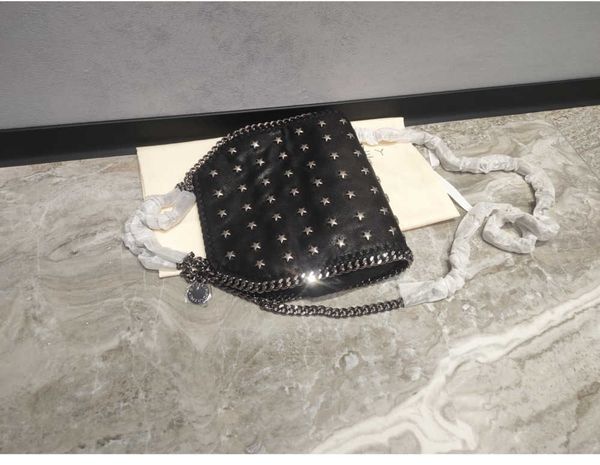 new fashion women shoulder bags stella mccartney leather shopping bag light luxury and high sense
new fashion women shoulder bags stella mccartney leather shopping bag light luxury and high sense