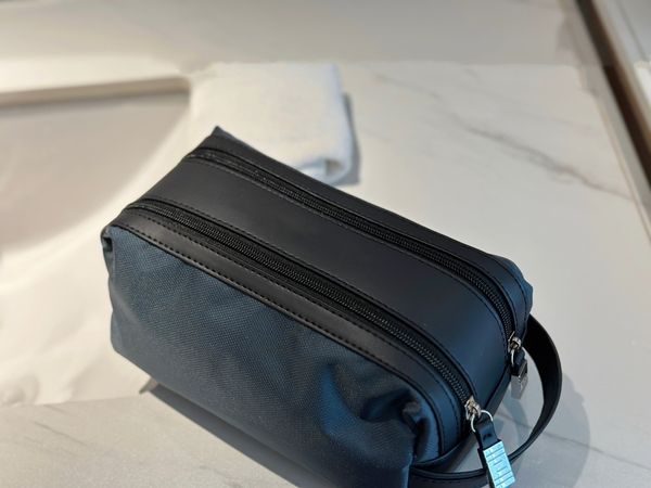 pencil bags storage pouch waterproof cloth double zipper large capacity waterproof toiletry bag crossbody shoulder bag women, Blue;pink
pencil bags storage pouch waterproof cloth double zipper large capacity waterproof toiletry bag crossbody shoulder bag women, Blue;pink