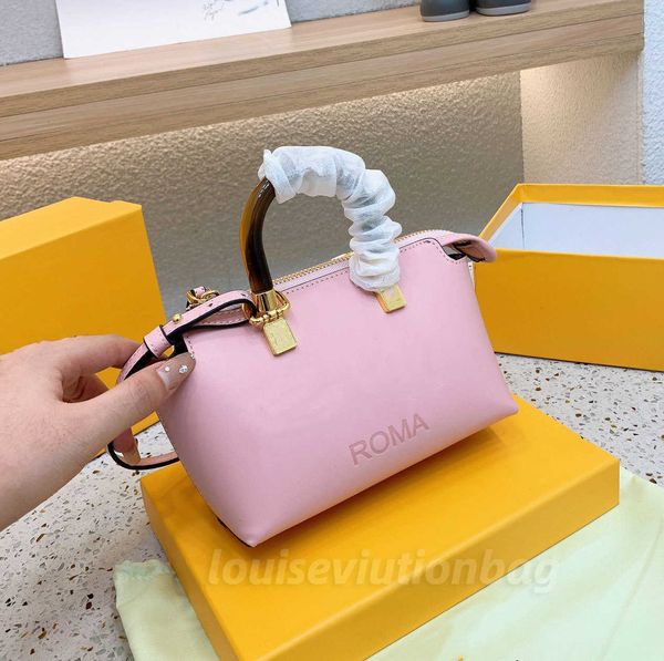 wholesale canvas hobo for women shoulder bag women chest pack lady tote chains handbag presbyopic purse messenger bags handbags canvas
wholesale canvas hobo for women shoulder bag women chest pack lady tote chains handbag presbyopic purse messenger bags handbags canvas