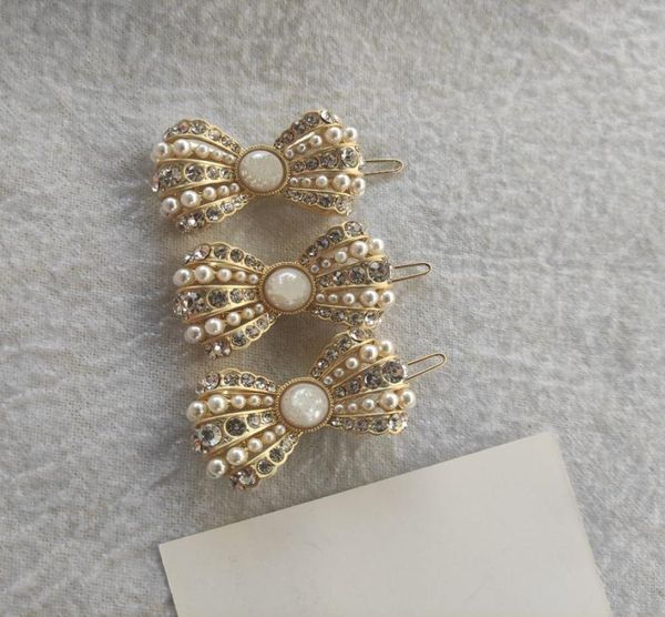 fashion metal hair clips c classic rhinestone pearls letters design hairpins accessories with paper card2873560, Golden;silver
fashion metal hair clips c classic rhinestone pearls letters design hairpins accessories with paper card2873560, Golden;silver