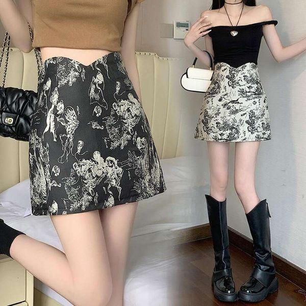 rejuvenated ink painting print skirt for women summer high waist a line short small babes butt covering, Black
rejuvenated ink painting print skirt for women summer high waist a line short small babes butt covering, Black