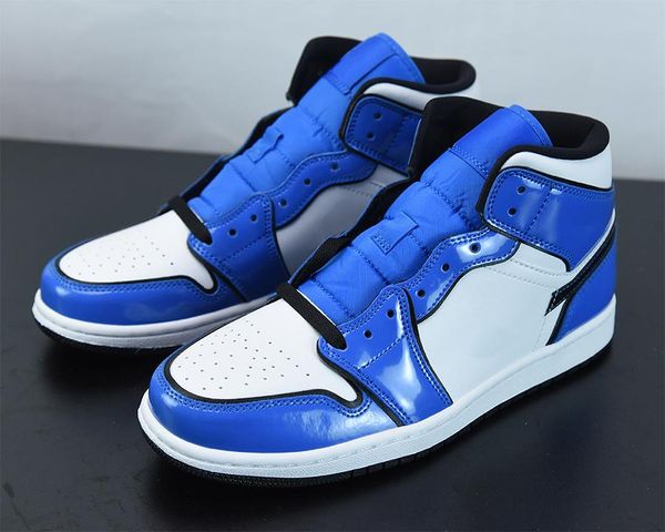 basketball shoes jumpman 1s mid signal blue black white men/women fashion trainers sneakers sports come with box
basketball shoes jumpman 1s mid signal blue black white men/women fashion trainers sneakers sports come with box