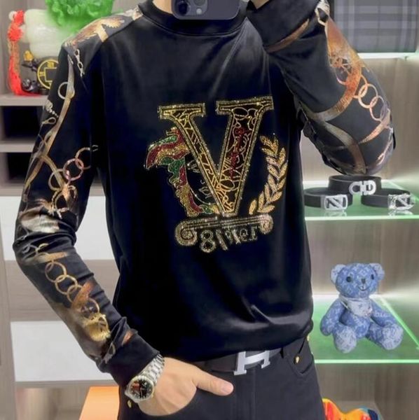 light luxury men's winter bottom shirt high end golden velvet comfortable fashion trendy diamond personalized t-shirt men's hoodie, Black
light luxury men's winter bottom shirt high end golden velvet comfortable fashion trendy diamond personalized t-shirt men's hoodie, Black