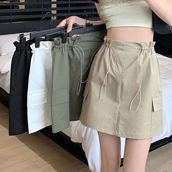 elastic waisted babes overalls half length skirts summer high butt hugging minimalistic anti revealing short, Black
elastic waisted babes overalls half length skirts summer high butt hugging minimalistic anti revealing short, Black