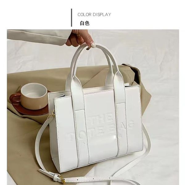 2023 fashion handbag women's big hat pu handbag qwertyui879 luxury one shoulder crossbody bag women's fashion designer messenger h
2023 fashion handbag women's big hat pu handbag qwertyui879 luxury one shoulder crossbody bag women's fashion designer messenger h
