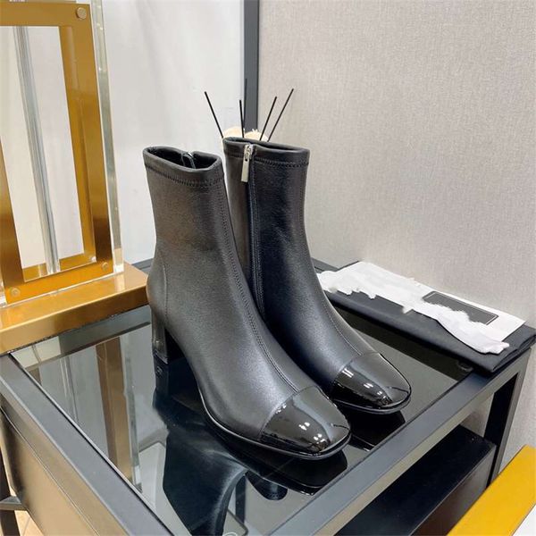 fashion women's boots 2023 channel luxury design vintage decorative letter logo autumn and winter casual martin boots snowy anti slip s, Black
fashion women's boots 2023 channel luxury design vintage decorative letter logo autumn and winter casual martin boots snowy anti slip s, Black
