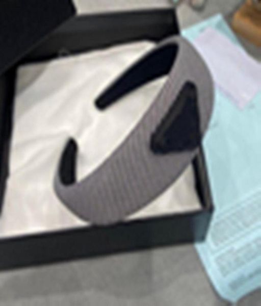 ins fashion women hair sticks fashion girl headbandwomen desi headbands hair accessories for women head bands with box68449266532840, Silver
ins fashion women hair sticks fashion girl headbandwomen desi headbands hair accessories for women head bands with box68449266532840, Silver