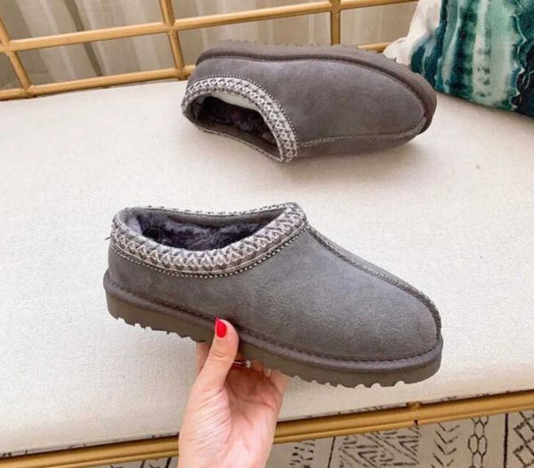 popular women tazz tasman slippers boots ankle ultra mini casual warm with card dustbag transshipment ug gs all kinds of fashion, Black
popular women tazz tasman slippers boots ankle ultra mini casual warm with card dustbag transshipment ug gs all kinds of fashion, Black