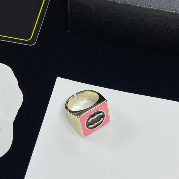 designer for lady women ccity open ring with side stones c logo wedding rings women high-quality banquet accessories 90, Silver
designer for lady women ccity open ring with side stones c logo wedding rings women high-quality banquet accessories 90, Silver