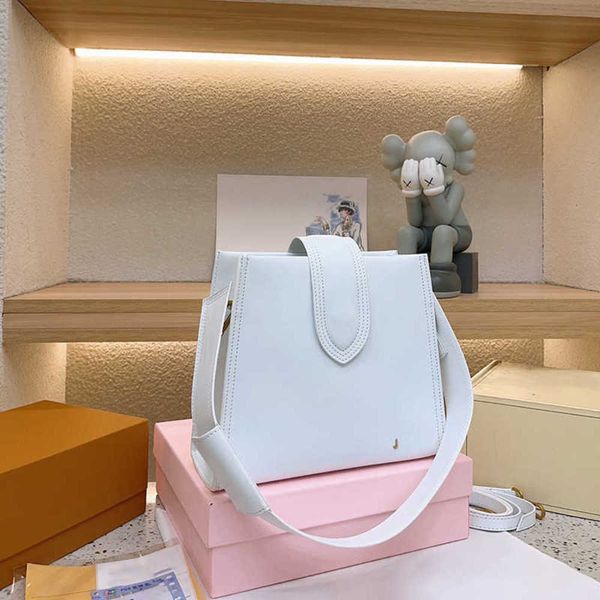 women cross body bags pink designer bags leather brand crossbody bag wide strap shoulder purse luxurys handbags white totes 230817
women cross body bags pink designer bags leather brand crossbody bag wide strap shoulder purse luxurys handbags white totes 230817
