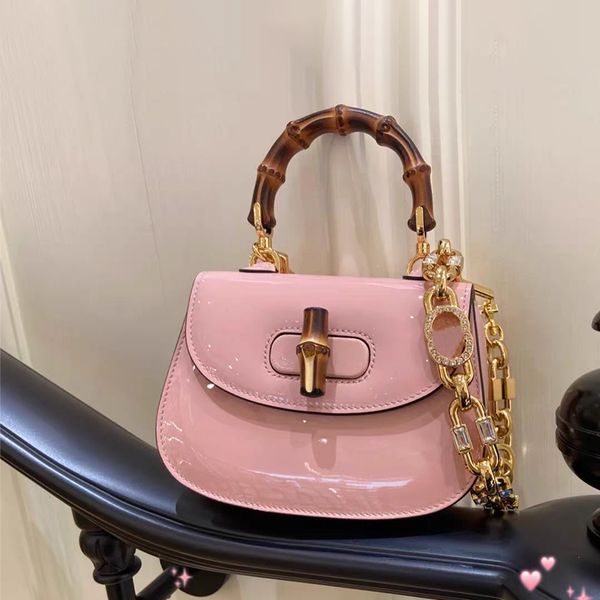 designer shoulder bags style fashion women mini tote luxury leather handbags chains bag
designer shoulder bags style fashion women mini tote luxury leather handbags chains bag