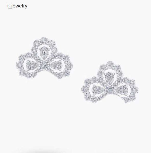 designer women earrings brand stud 925 sterling silver jewelry fashion petal shape ear pendants including box gift choice, Golden;silver
designer women earrings brand stud 925 sterling silver jewelry fashion petal shape ear pendants including box gift choice, Golden;silver