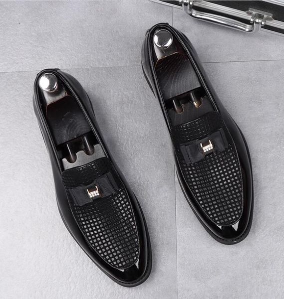 2023 designers shoes men fashion loafers brand genuine leather mens business office work formal dress shoes designer party wedding flat shoe, Black
2023 designers shoes men fashion loafers brand genuine leather mens business office work formal dress shoes designer party wedding flat shoe, Black