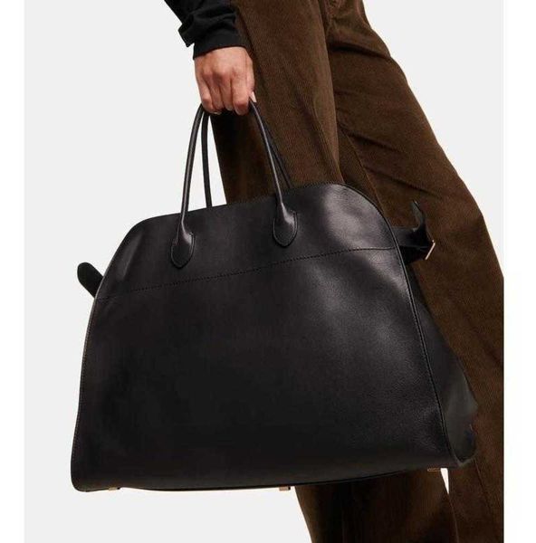 designer bags the row leather bag margaux hand suede dayong commuter bag cowhide tote travel ones shoulder classic tote french minority 
designer bags the row leather bag margaux hand suede dayong commuter bag cowhide tote travel ones shoulder classic tote french minority