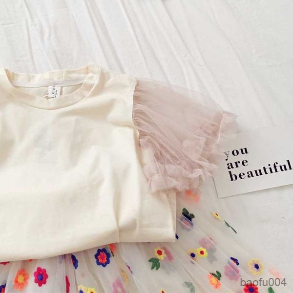 clothing sets summer girls clothing sets fashion flying sleeve embroidered flowers skirt suit 2pcs baby kids clothes 2-7y r230823, White
clothing sets summer girls clothing sets fashion flying sleeve embroidered flowers skirt suit 2pcs baby kids clothes 2-7y r230823, White