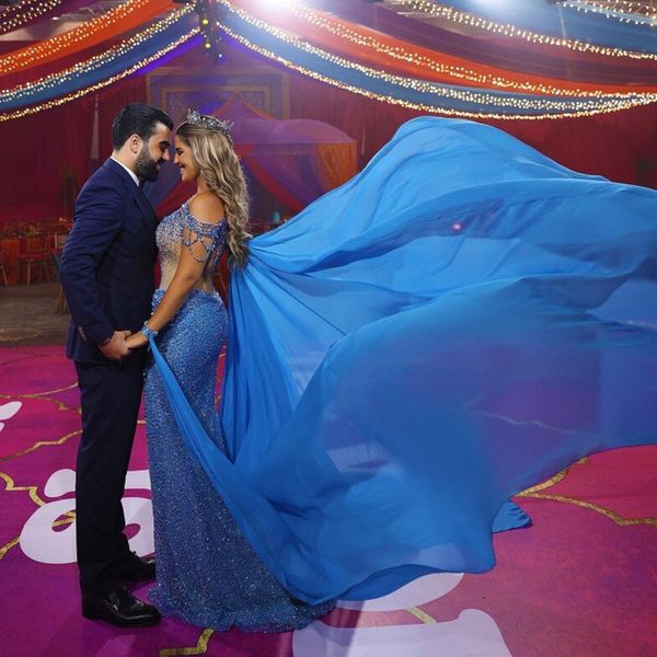 arabic dubai evening dresses for women sweetheart sequin beading formal occasion party gowns mermaid prom dress court train, Black;red
arabic dubai evening dresses for women sweetheart sequin beading formal occasion party gowns mermaid prom dress court train, Black;red