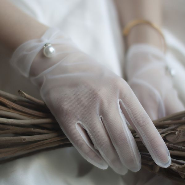 white bride dress gloves mesh bow pearl short lace gloves wedding accessories party prom cosplay performance women bridal gloves
white bride dress gloves mesh bow pearl short lace gloves wedding accessories party prom cosplay performance women bridal gloves