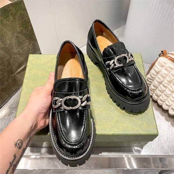 double letter g dress shoes real leather women black white loafers interlocking g metal buckle platform shoes business formal loafer social
double letter g dress shoes real leather women black white loafers interlocking g metal buckle platform shoes business formal loafer social