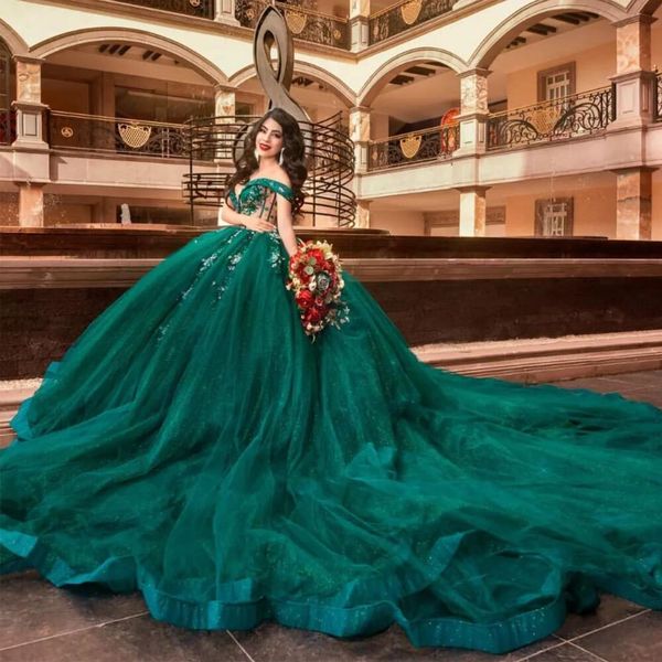 emerald green beading crystal quinceanera dresses ball gown sequined appliques corset sweet 15 vestidos de sweet 16 gown, Blue;red
emerald green beading crystal quinceanera dresses ball gown sequined appliques corset sweet 15 vestidos de sweet 16 gown, Blue;red