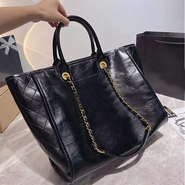 women's bag fashion new large capacity versatile one shoulder messenger bag designer bag263f
women's bag fashion new large capacity versatile one shoulder messenger bag designer bag263f