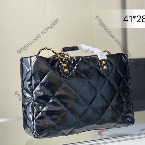 fashion lady handle shopping totes bags jumbo patent leather diamond pattern portable handbags pouches gold hardware multi poc276y
fashion lady handle shopping totes bags jumbo patent leather diamond pattern portable handbags pouches gold hardware multi poc276y