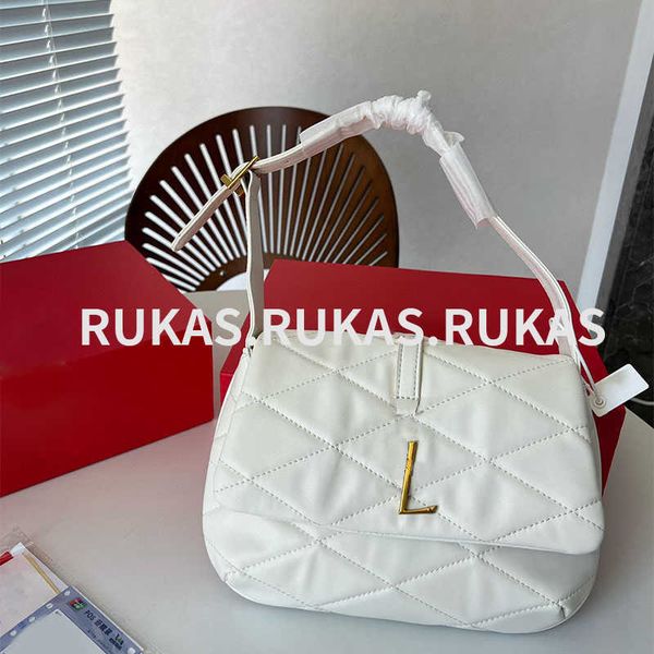 2023 exquisite handbag fashion new crossbody bag envelope bag classic net red high appearance level star the same card bag temperament shoul
2023 exquisite handbag fashion new crossbody bag envelope bag classic net red high appearance level star the same card bag temperament shoul