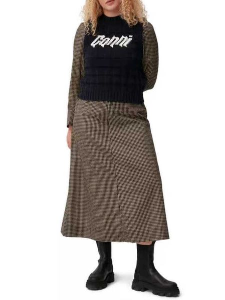 23aw ganni sweater new women designer ganni jumper fashion sleeveless sweaters wool knit vest cotton checkerboard blended knitted vest fashi, Black;white
23aw ganni sweater new women designer ganni jumper fashion sleeveless sweaters wool knit vest cotton checkerboard blended knitted vest fashi, Black;white