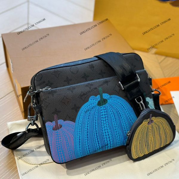 23ss mens luxurys designers totes bag handbags 3in1 shouder crossbody men pumpkin handbag pouch purse original metal messenger bag 25cm
23ss mens luxurys designers totes bag handbags 3in1 shouder crossbody men pumpkin handbag pouch purse original metal messenger bag 25cm