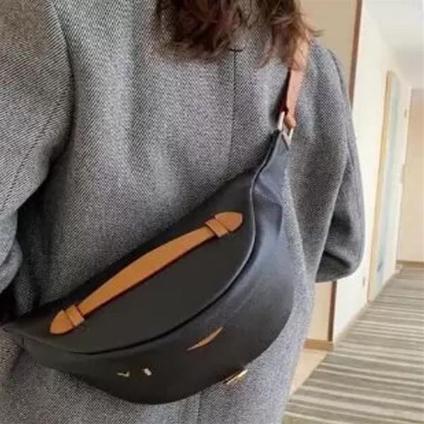 bumbag cross body designer shoulder bag brown flower luxury genuine leather waist bags temperament fanny pack bum m870228r
bumbag cross body designer shoulder bag brown flower luxury genuine leather waist bags temperament fanny pack bum m870228r