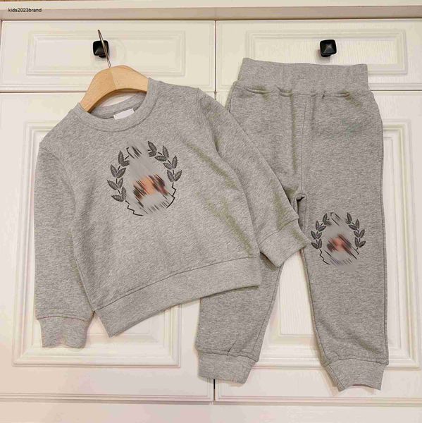 designer baby autumn sets kids tracksuits size 100-160 cm 2pcs olive leaf doll pattern printed sweater and sweatpants aug21, White
designer baby autumn sets kids tracksuits size 100-160 cm 2pcs olive leaf doll pattern printed sweater and sweatpants aug21, White