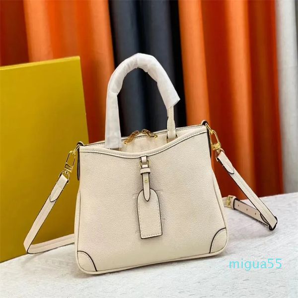 classic luxury designer handbag pochette bag genuine leather shoulder clutch tote messenger purse crossbody bag new womens women crossbody b
classic luxury designer handbag pochette bag genuine leather shoulder clutch tote messenger purse crossbody bag new womens women crossbody b