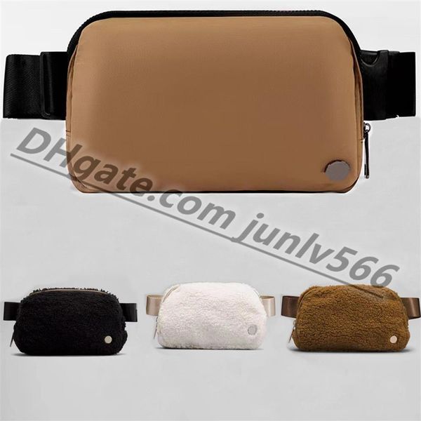 classicbelt bags fanny pack designer classic bum chest yoga bag bumbag nylon wool cloth with soft nap womens men shoulder cros320s
classicbelt bags fanny pack designer classic bum chest yoga bag bumbag nylon wool cloth with soft nap womens men shoulder cros320s