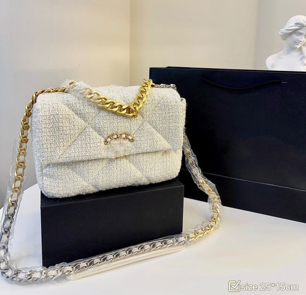 designer cc19bag designer shoulder bag crossbody bag chain bag fashion messenger bag luxurys handbags woolen knitting lady clutch bag gold a
designer cc19bag designer shoulder bag crossbody bag chain bag fashion messenger bag luxurys handbags woolen knitting lady clutch bag gold a