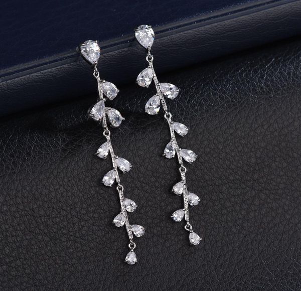 luxury zircon leves long tssel errings for women girls jewelry christms gift6126069, Golden;silver
luxury zircon leves long tssel errings for women girls jewelry christms gift6126069, Golden;silver