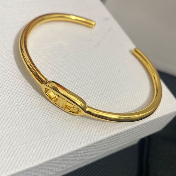 designer bangle luxury bracelet women charm trend fashion studded with diamonds bracelets boutique gift je welry, Black
designer bangle luxury bracelet women charm trend fashion studded with diamonds bracelets boutique gift je welry, Black