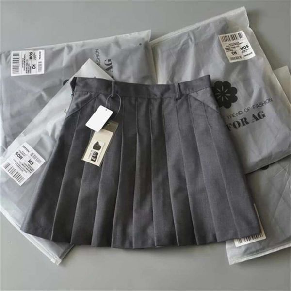 item km wind pleated skirt spring and summer style high waist college suit material a line slimming, Black
item km wind pleated skirt spring and summer style high waist college suit material a line slimming, Black