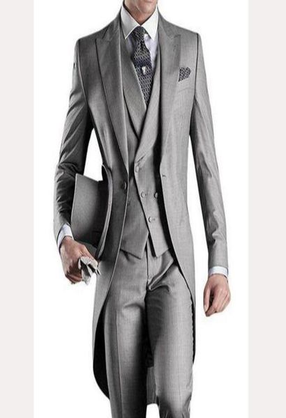 2018 gray wedding tailcoat for groom wear peaked lapel one button three piece custom made groomsmen men suits jacket pants vest4687418, Black;gray
2018 gray wedding tailcoat for groom wear peaked lapel one button three piece custom made groomsmen men suits jacket pants vest4687418, Black;gray