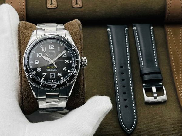 designer superclone autavia watch for men tag heur watches bvjd mechanical movement montre tag aquaracer de luxe with box, Slivery;golden
designer superclone autavia watch for men tag heur watches bvjd mechanical movement montre tag aquaracer de luxe with box, Slivery;golden