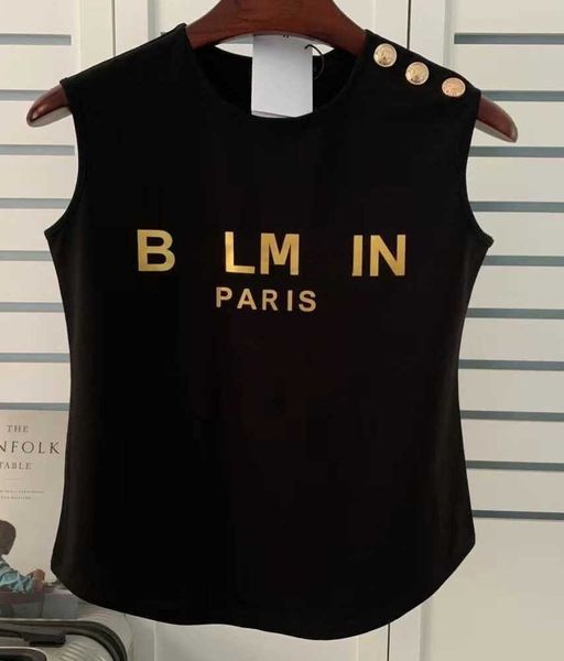 women's sleeveless gold shoulder t shirt gold button vest circular hem balman t-shirt, White
women's sleeveless gold shoulder t shirt gold button vest circular hem balman t-shirt, White
