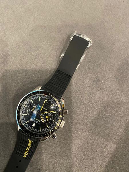 wristwatches for men 2023 new mens omeg watches diameter all dial work quartz watch luxury brand o04, Slivery;brown
wristwatches for men 2023 new mens omeg watches diameter all dial work quartz watch luxury brand o04, Slivery;brown
