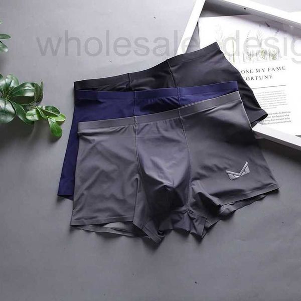 underpants designer men's underwear summer thin ice silk traceless breathable boxer briefs box 3 8hqm, Black;white
underpants designer men's underwear summer thin ice silk traceless breathable boxer briefs box 3 8hqm, Black;white